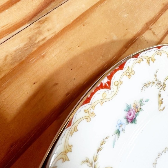 Noritake Set of 2 Larger Plates Porcelain China / Japan Set of 2 - Picture 4 of 8